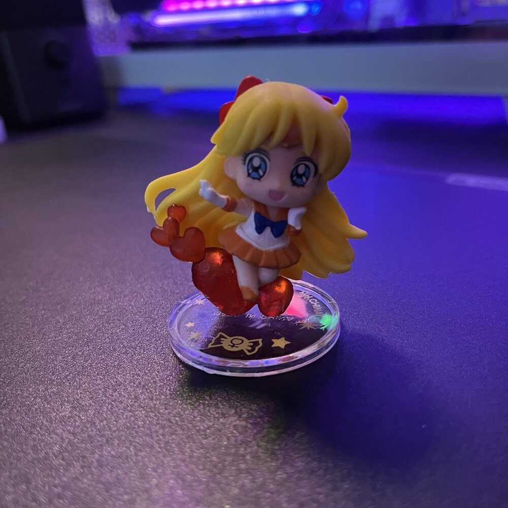 Cute Sailor Moon Mini Figure - Sailor Venus Anime Figurine 5cm